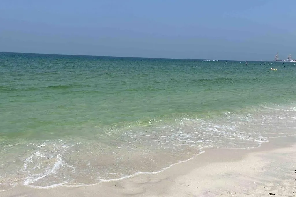 Apartment Lovely Rental Studio In Sharjah Near To Beach